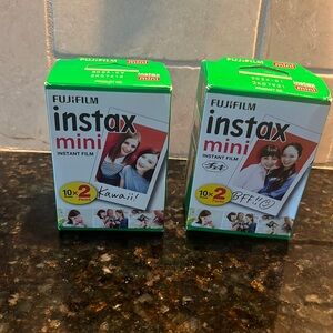 Fujifilm Instax Mini Instant Camera Film: 40 Shoots Total, (10 Sheets x 4) NIB